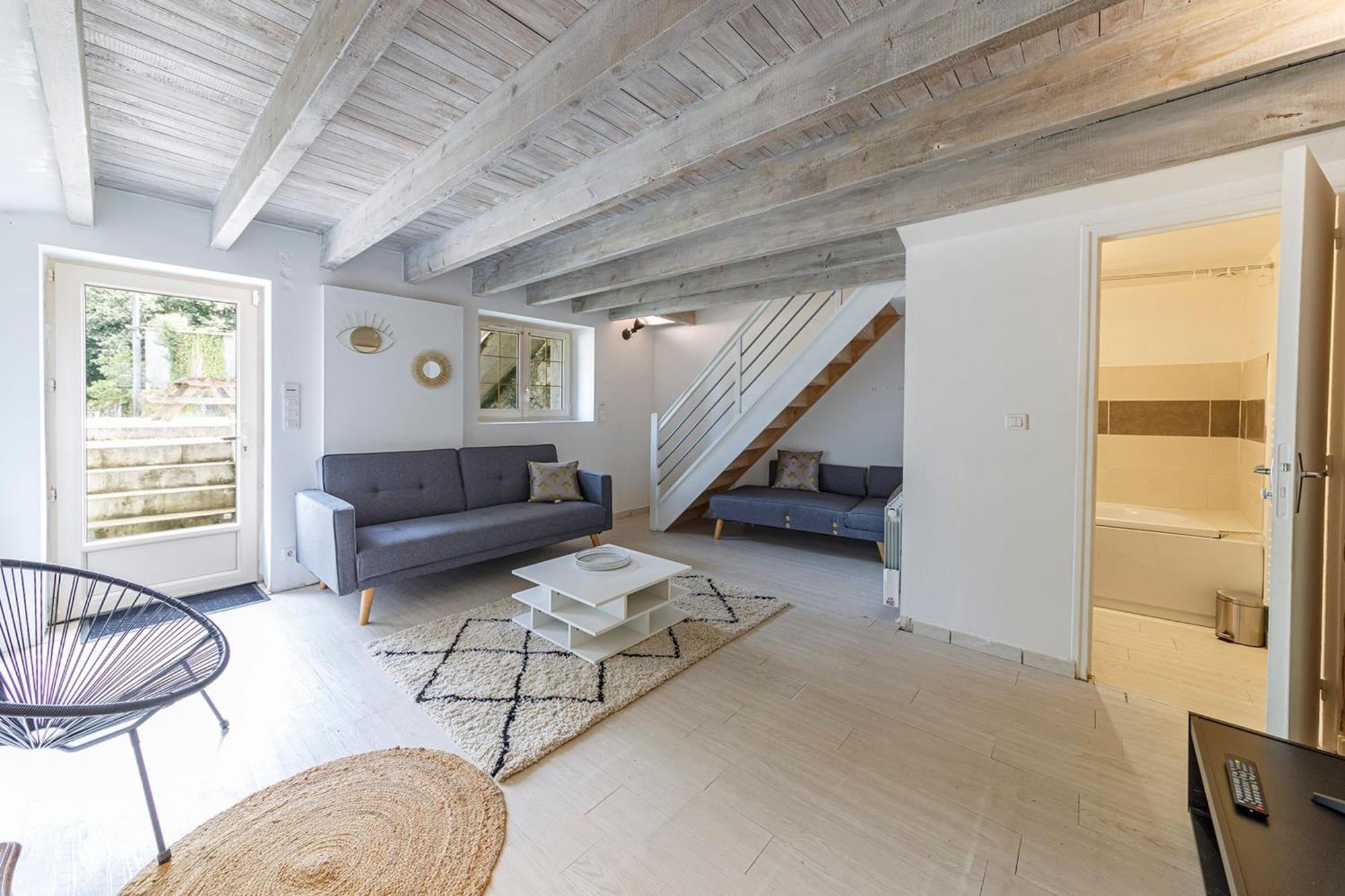ブシュメーヌ Loire-Side House Near Angersヴィラ エクステリア 写真